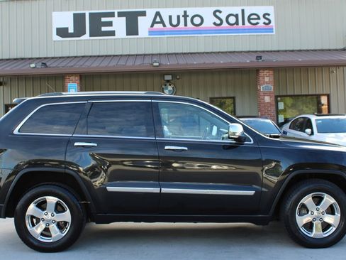Used 2013 Jeep Grand Cherokee Limited image 8