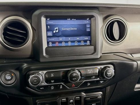 Used 2020 Jeep Wrangler Unlimited Sport S image 18