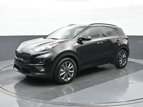 Used 2021 Kia Sportage S w/ S FWD Premium Package image 8