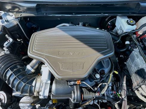 Used 2020 Cadillac XT5 Sportv image 32