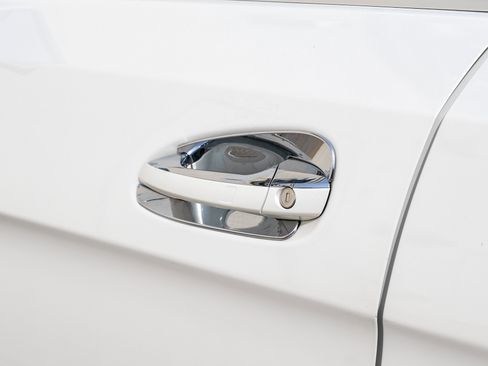 Used 2015 Mercedes-Benz ML 350 4MATIC image 38