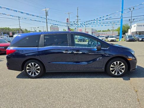 Used 2023 Honda Odyssey EX-L image 6