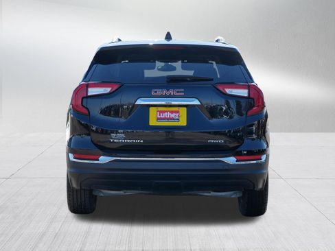 Used 2024 GMC Terrain SLT w/ Infotainment Package II image 6