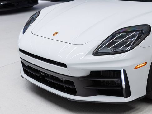 Certified 2024 Porsche Panamera RWD image 33