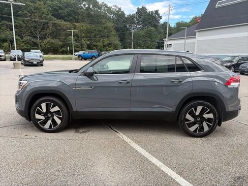 Certified 2026 Volkswagen Atlas Cross Sport SE AWD/4WD image 7