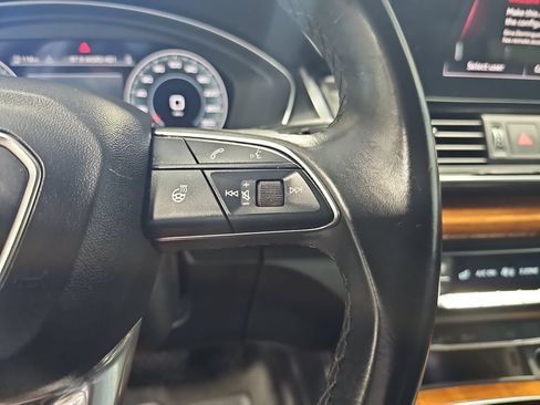 Used 2023 Audi Q5 2.0T Premium Plus w/ Premium Plus Package AWD/4WD image 18