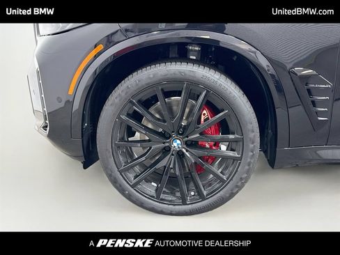 New 2026 BMW X5 sDrive40i w/ M Sport Package RWD image 2