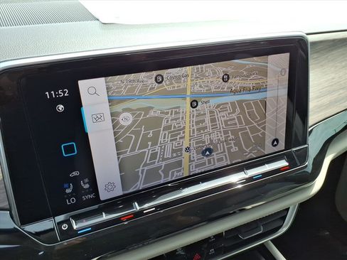 New 2026 Volkswagen Atlas SEL Premium R-Line image 18