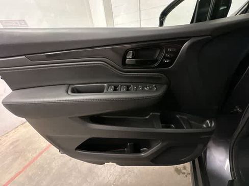 Used 2024 Honda Odyssey Elite image 20