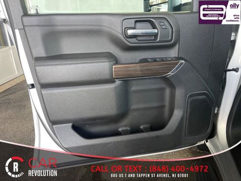 Used 2023 Chevrolet Silverado 2500 LT AWD/4WD image 30