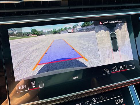 Used 2023 Audi SQ8 Premium Plus AWD/4WD image 6
