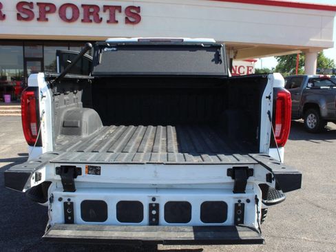 Used 2020 GMC Sierra 1500 AT4 w/ AT4 Premium Package AWD/4WD image 16