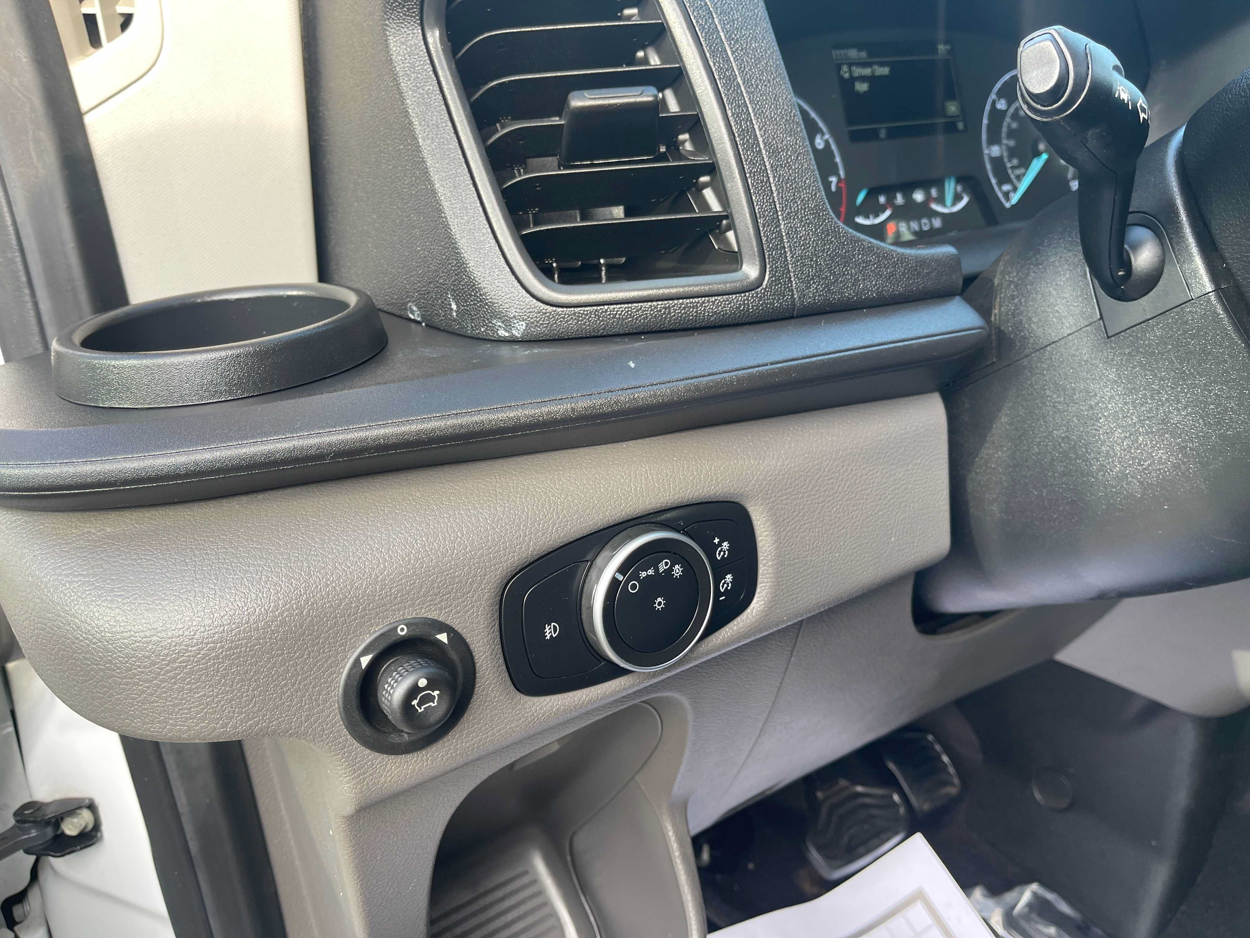 Used 2020 Ford Transit 250 Low Roof RWD image 19