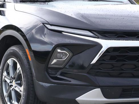 Used 2024 Chevrolet Blazer LT w/ Convenience Package image 8