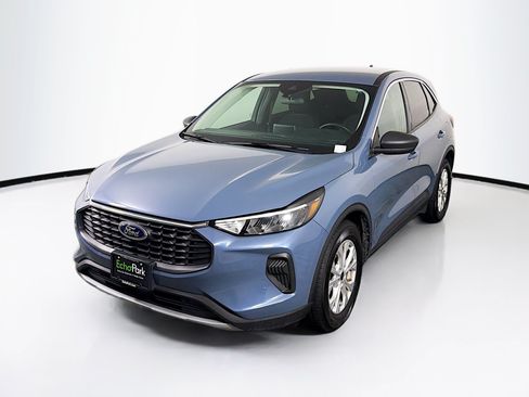 Used 2024 Ford Escape Active FWD image 3