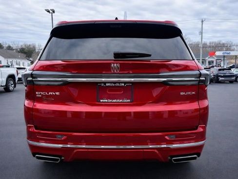 Used 2025 Buick Enclave Avenir w/ Super Cruise Package image 9