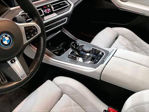 Certified 2023 BMW X5 xDrive45e w/ M Sport Package image 19