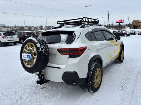 Used 2018 Subaru Crosstrek 2.0i Premium image 5