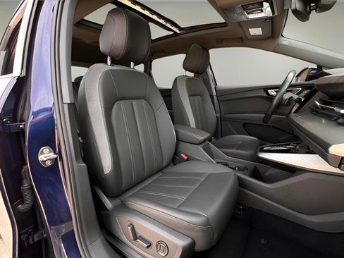 Used 2023 Audi Q4 e-tron Premium Plus image 26