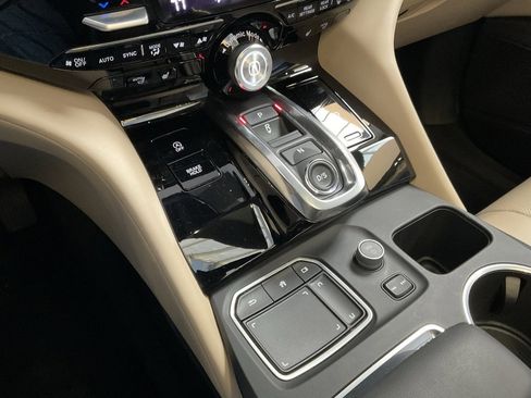 Certified 2023 Acura MDX FWD w/ Technology Package image 19