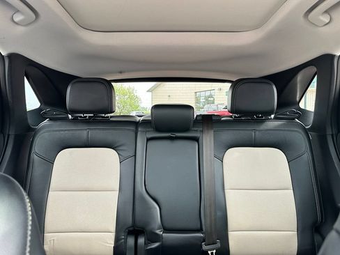 Used 2022 Ford Escape Titanium w/ Titanium Elite Package AWD/4WD image 33