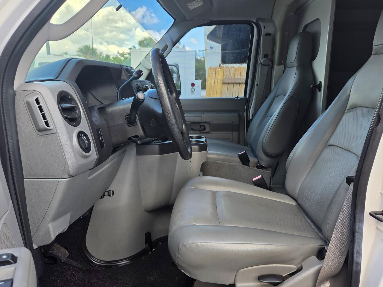 Used 2011 Ford E-350 and Econoline 350 Super Duty w/ PWR Locks & Windows Group RWD image 11
