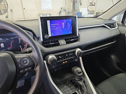 Used 2024 Toyota RAV4 LE image 20