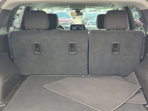 Used 2025 Chevrolet Blazer LT image 27