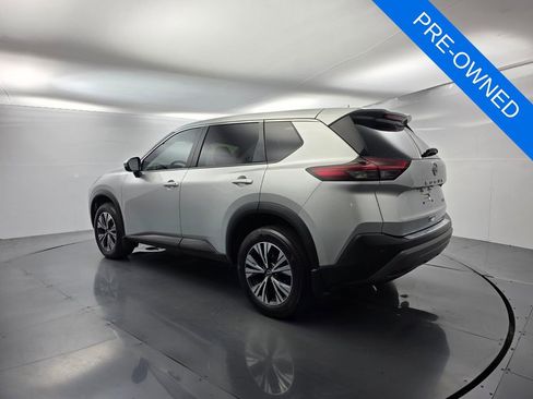 Used 2023 Nissan Rogue SV image 6