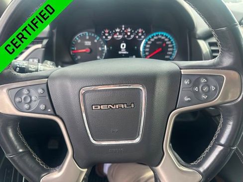 Used 2020 GMC Yukon Denali w/ Denali Ultimate Package AWD/4WD image 7