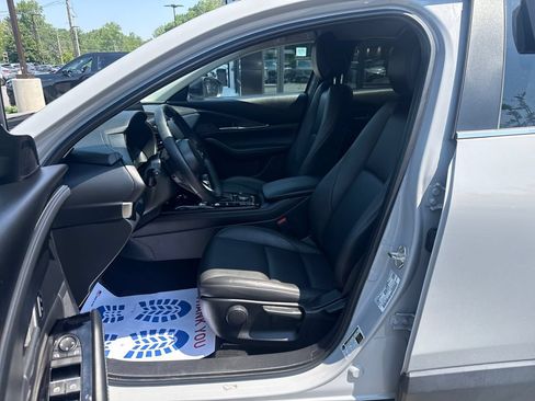 Used 2025 MAZDA CX-30 AWD 2.5 S w/ Select Sport Pkg image 9