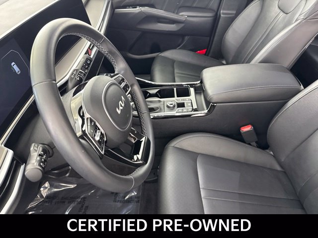 Certified 2025 Kia Sorento SX FWD image 26