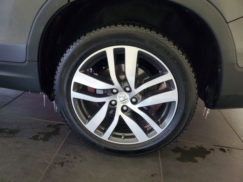 Used 2018 Honda Pilot Touring image 10