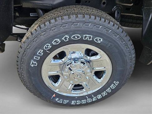 New 2026 RAM 2500 Tradesman w/ Chrome Appearance Group AWD/4WD image 10