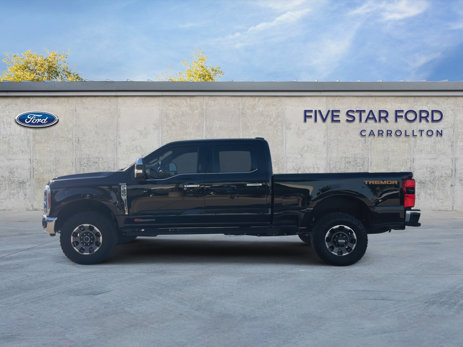 Certified 2024 Ford F250 King Ranch w/ Tremor Off-Road Package AWD/4WD image 7