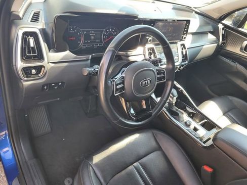 Used 2021 Kia Sorento SX image 9
