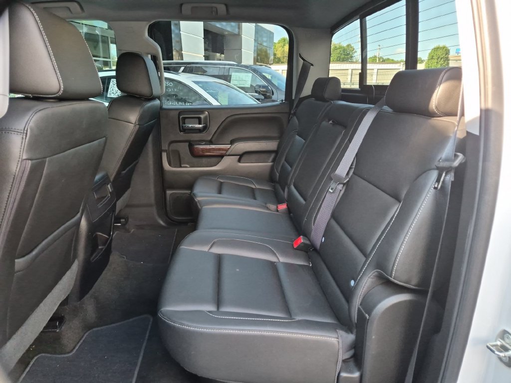 Used 2018 GMC Sierra 1500 SLT w/ SLT Premium Package AWD/4WD image 15