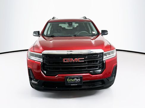 Used 2022 GMC Acadia SLE w/ Driver Convenience Package FWD image 2