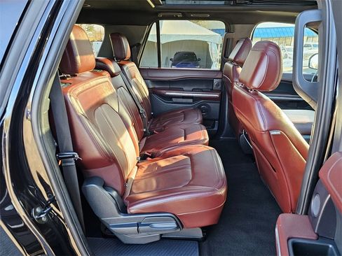 Used 2023 Ford Expedition Max Limited image 30