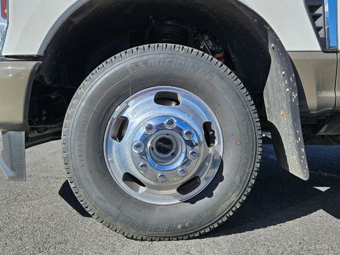 Used 2026 Ford F350 King Ranch AWD/4WD image 14