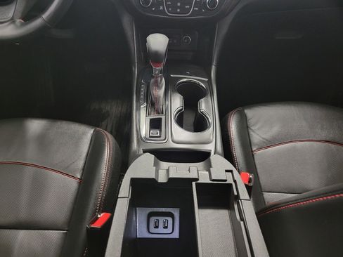 Used 2024 Chevrolet Equinox RS w/ RS Leather Package image 18