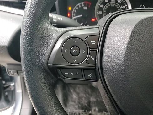 Certified 2021 Toyota Corolla LE image 15