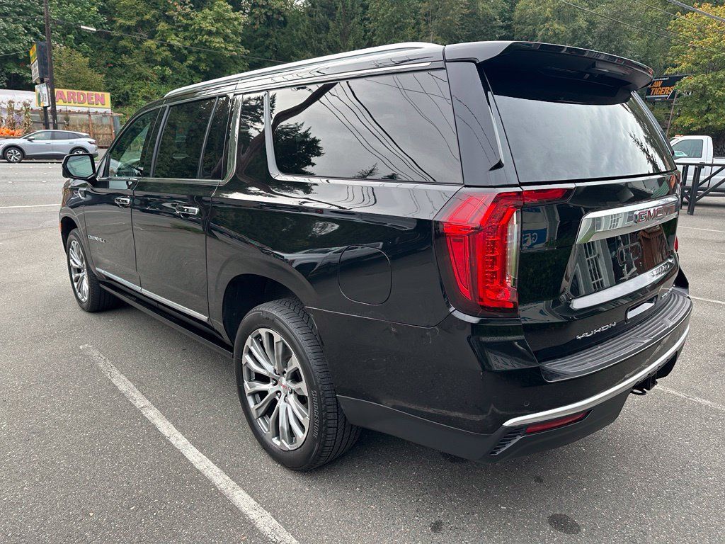Used 2022 GMC Yukon XL Denali AWD/4WD image 29