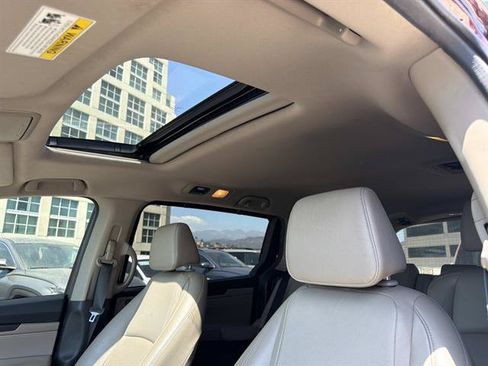 Used 2018 Honda Odyssey EX-L image 16