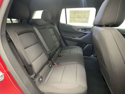 New 2026 Chevrolet Equinox LT image 28