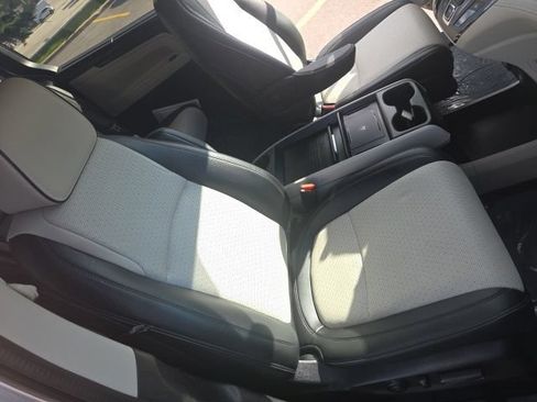 Used 2025 Honda Odyssey Elite image 19