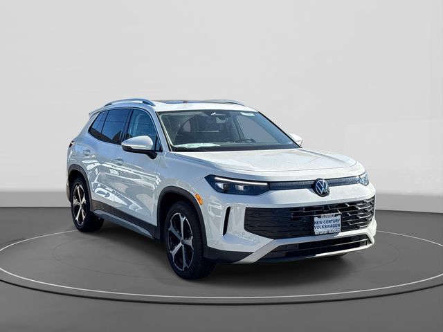 New 2026 Volkswagen Tiguan SE AWD/4WD image 1
