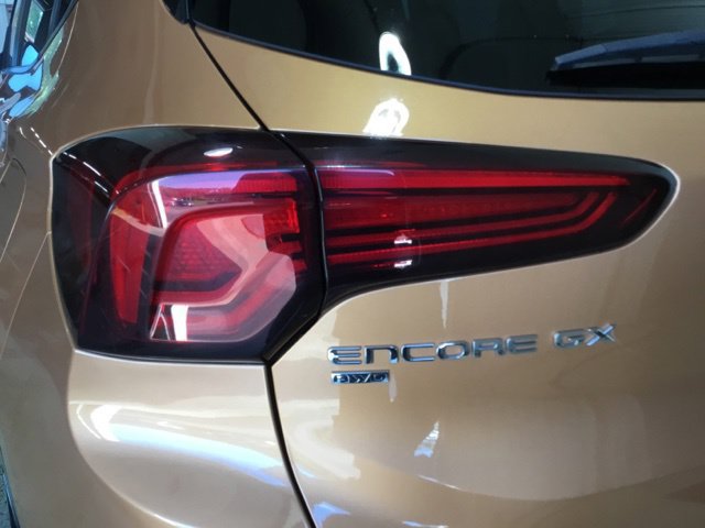 Used 2024 Buick Encore GX Sport Touring AWD/4WD image 16