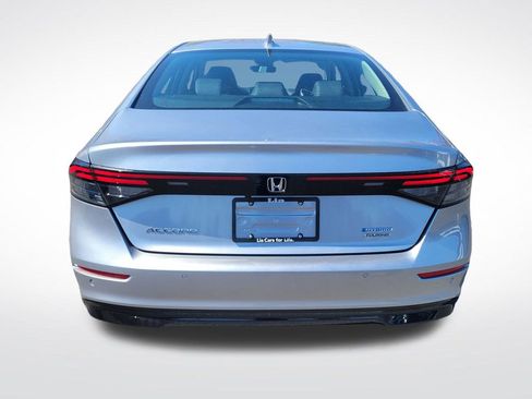 New 2026 Honda Accord Touring image 4