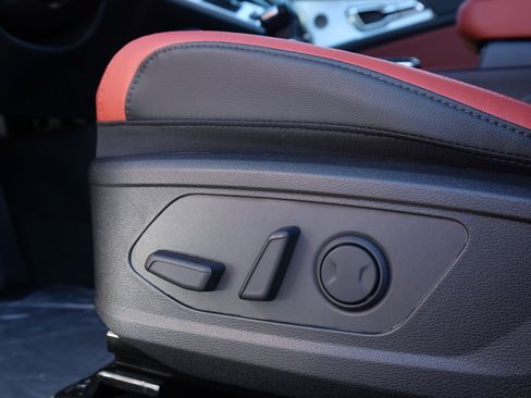 New 2026 Kia Sportage SX image 28